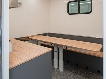 Bauwagen FTT 380 autark 4in1