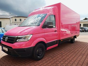 Imbissfahrzeug von RKB: Leerkoffer für Donut-Verkauf