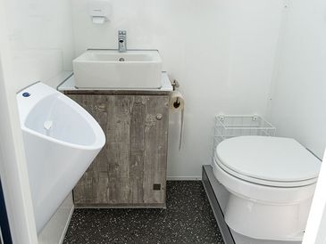 Bauwagen FTT 380 autark 4in1