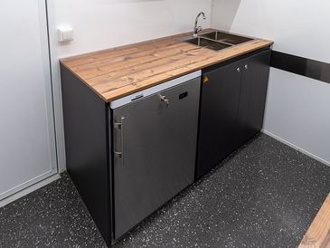 Bauwagen FTT 380 autark 4in1